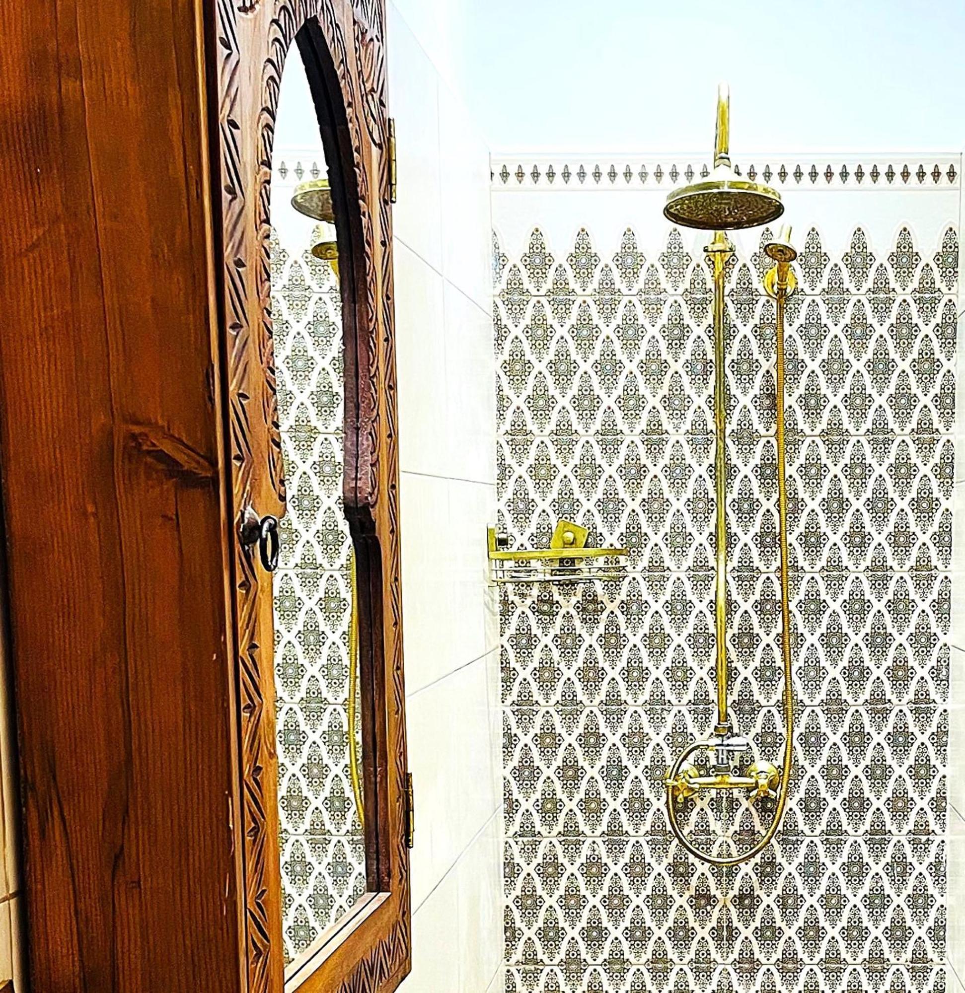 Dar Lghzal Special Offer In Rabat Winner Of Guest Experience 2025 Awards Traditional Sahrawi And Berber Privative Villa With Swimming Pool Jacuzzi Sea View And On Site Restaurant Ideal For Family And Groups In Rabat'S Center No Car Required Eksteriør bilde